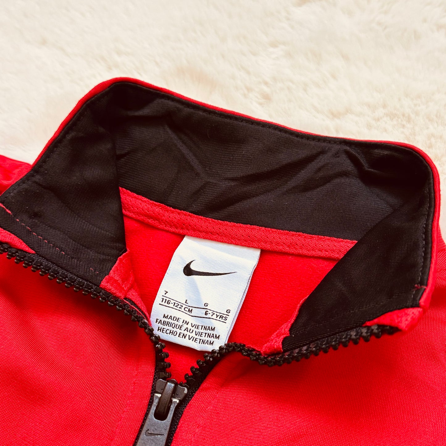 Sudadera Nike niño 6 Años Usada