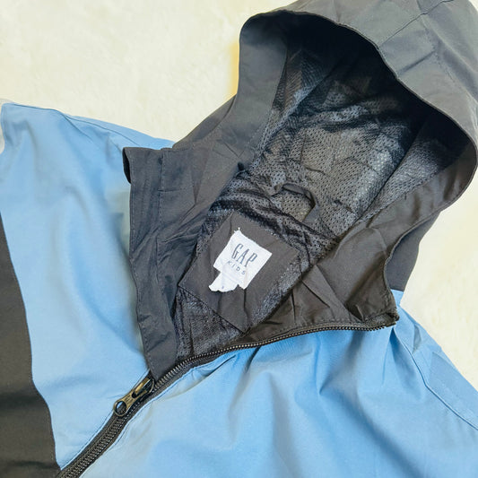Chaqueta GAP niño 6 Años Usado